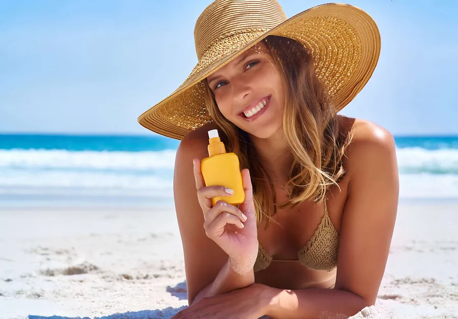 ¿Vas de vacaciones? Prepara tu piel para viajar sin riesgos